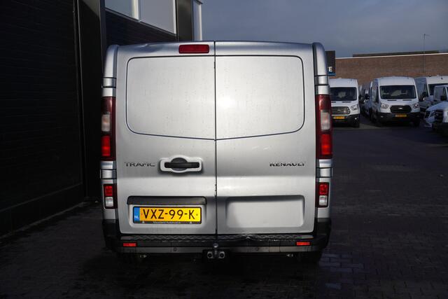 Renault TRAFIC 2.0 dCi 110PK L2 EURO 6 - Airco - Cruise - Trekhaak - ¤21.950- Excl.