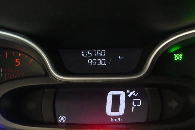 Renault TRAFIC 2.0 dCi 145 T29 L2H1 DC Business 5p., TREKHAAK (1.630KG), LEER, CRUISE, CLIMA, NAVI, 105.760KM