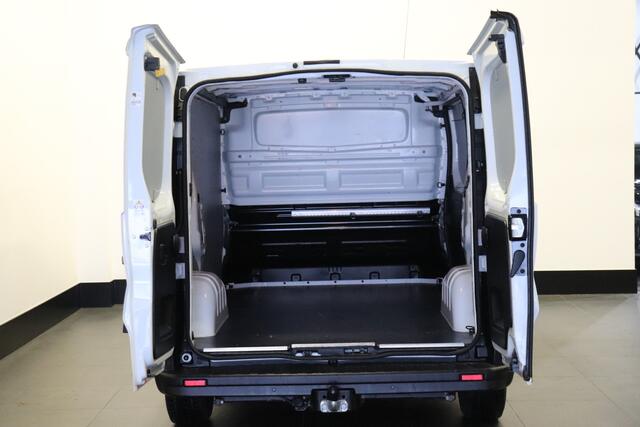 Renault TRAFIC 2.0 dCi 120PK EURO 6 - Airco - Navi - Cruise - ¤ 15.900,- Excl.