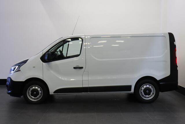 Renault TRAFIC 2.0 dCi 120PK EURO 6 - Airco - Navi - Cruise - ¤ 15.900,- Excl.