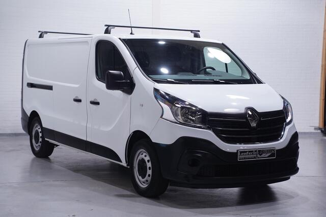 Renault TRAFIC 2.0 dCi 120pk L2H1 Airco, va 299,- p/mnd Laadruimte Pakket, Keyless Entry, PDC achter