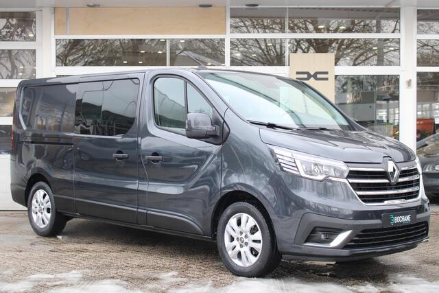 Renault TRAFIC 2.0 dCi 130 T29 L2H1 DC Business | Trekhaak | Navigatiesysteem | Cruise control | Achterruitrij camera | Tweede schuifdeur | Dubbel Cabine