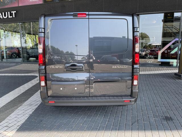 Renault TRAFIC 2.0 Blue dCi 130 T30 L2H1 Advance / Achteruitrij Camera / All Season Banden / Reservewiel / Houten Vloer /Side Bars