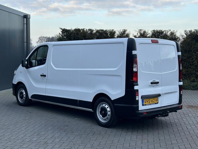 Renault TRAFIC 2.0 dCi 146 PK / L2H1 / 1e EIG. / AUTOMAAT / SORTIMO INRICHTING / TREKHAAK / AIRCO / CRUISE / BLUETOOTH / 3-ZITS