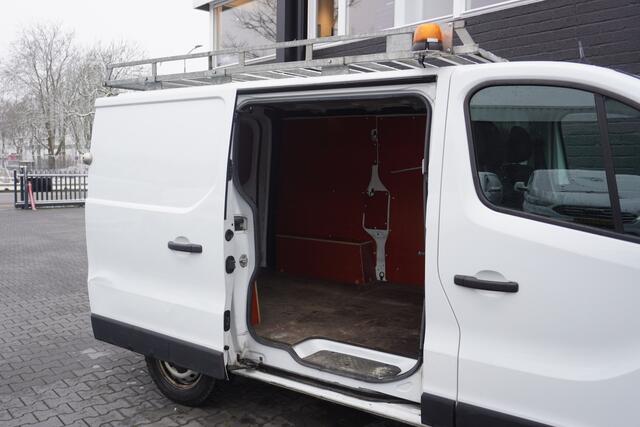 Renault TRAFIC 2.0 dCi 120PK - EURO 6 - Airco - Navi - Cruise - ¤11.950,- Excl.