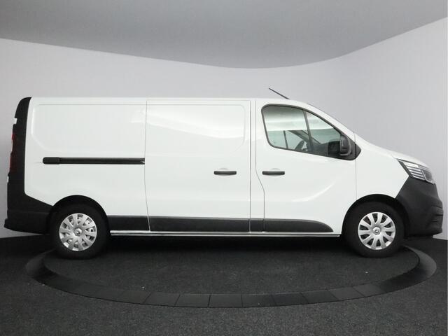 Renault TRAFIC 2.0 dCi 110 T30 L2H1 Générique | trekhaak