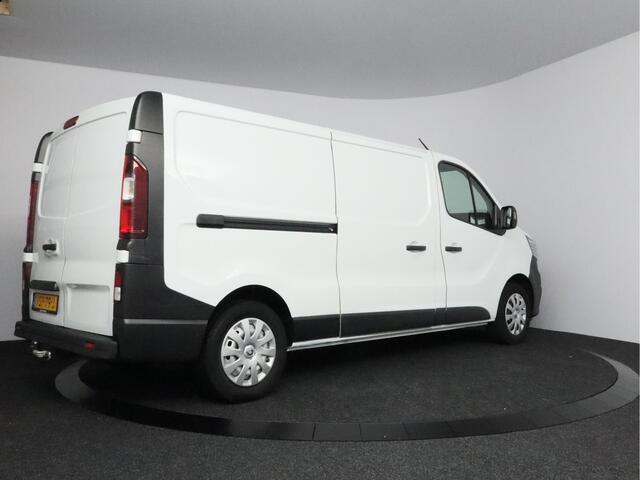 Renault TRAFIC 2.0 dCi 110 T30 L2H1 Générique | trekhaak