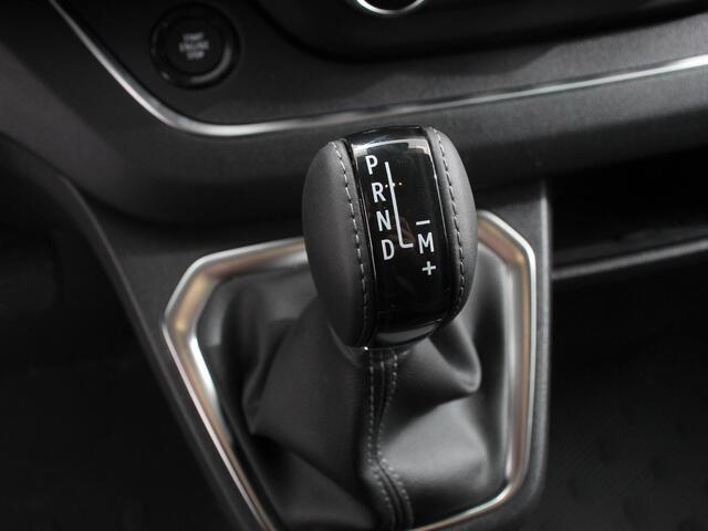 Renault TRAFIC 2.0 Blue dC1 150 EDC T29 L2H1 Extra Dubbele Cabine Navigatie Airco Lichtmetalen velgen Betimmering Trekhaak Camera Parkeer sensoren Dab