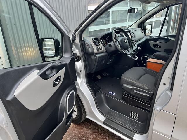 Renault TRAFIC Passenger 1.6 dCi BTW / BPM VRIJ!! marge Lengte 2 Airco Cruise control Navigatie PDC 1e eigenaar Combi Kombi Passenger Groepsvervoer Taxi Personenbus