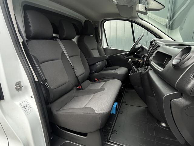 Renault TRAFIC 1.6 dCi / L1H1 / 1e EIGENAAR / ACHTERKLEP / INRICHTING / AIRCO / CRUISE / BLUETOOTH / 3-ZITS / 6 BAK