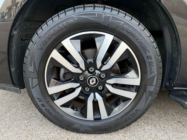 Renault TRAFIC 2.0 dCi 170 T29 L2H1 DC Luxe Black Edition