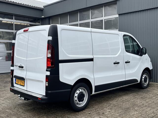 Renault TRAFIC 2.0 dCi L1H1 120pk Bouwjaar 11-11-2021 Airco Cruise controle 3-Persoons Telefoonverbinding Parkeersensoren achter Sitebars 1e eigenaar Euro 6 Dealer onderhouden