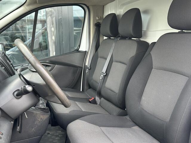 Renault TRAFIC 1.6 dCi 95 T27 L1H1 Comfort | Airco | Trekhaak | Cruise Control | 2026 Groot Onderhoud Gehad |