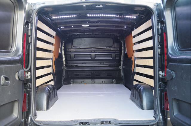 Renault TRAFIC 2.0 dCi T30 L2 Luxe 150PK AUT. LED, 2X SCHUIFDEUR, TREKHAAK, CLIMA, CAMERA, CRUISE, NAVI, NL AUTO, NAP