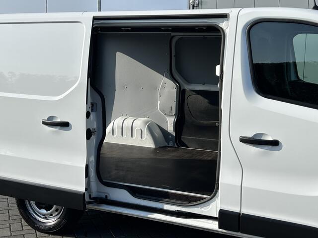 Renault TRAFIC 2.0 dCi 120 PK / L1H1 / 1e EIG. / 80.067 KM !! / 2x SCHUIFDEUR / TREKHAAK / AIRCO / CRUISE / NAVI