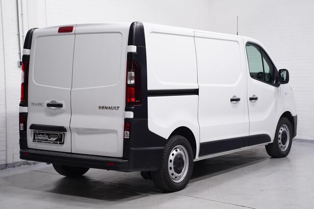 Renault TRAFIC 2.0 DCi 120 pk L1H1 Airco, Keyless Entry PDC achter, Laaduimte pakket, Slechts 42 dkm !!