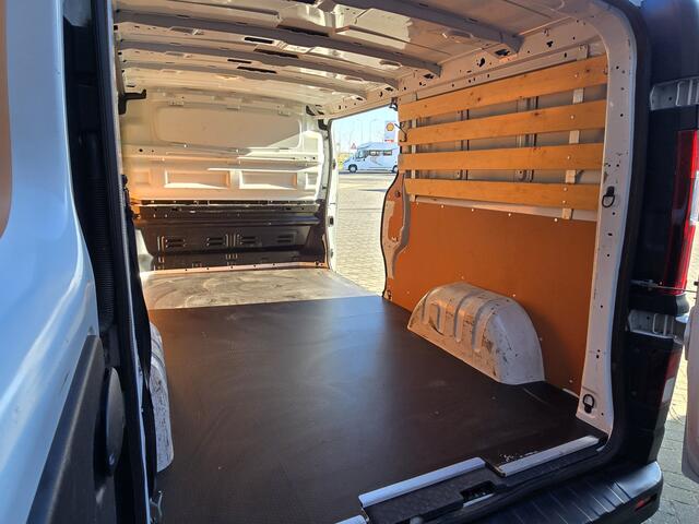 Renault TRAFIC 1.6 dCi T29 L2H1 Comfort ex. BTW | Airco | Camera | Cruise Control | Houten laadvloer | 2000 kg trekgewicht