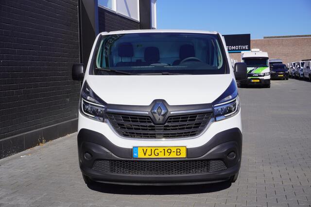 Renault TRAFIC 2.0 dCi 120PK EURO 6 - Airco - Cruise - Trekhaak - ¤ 12.499 ,- Excl.