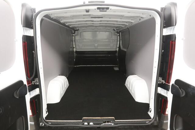 Renault TRAFIC 2.0 DCI L2H1 | Automaat | Airco | Camera | Cruise | 3 Zits | Trekhaak | Carplay | LED