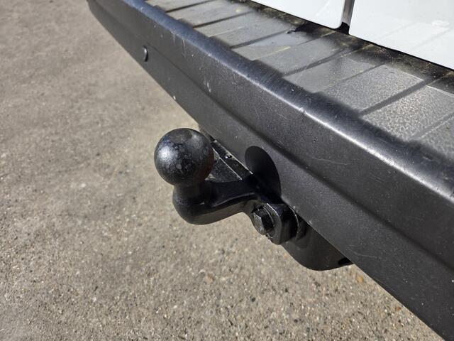 Renault TRAFIC 2.0 dCi 120Pk /88kw L2 Airco Parkeersensor Trekhaak Business