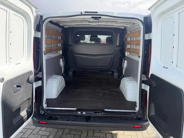 Renault TRAFIC 2.0 dCi 120 T29 L2H1 Double Cab