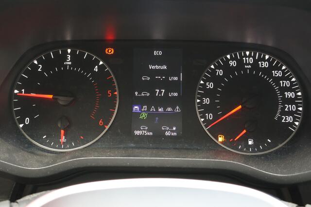 Renault TRAFIC 2.0 dCi L2H1 Passenger 9-persoons | Incl BTW / BPM | Airco | Cruise | Camera | Trekhaak |