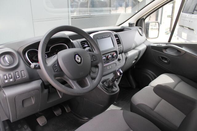 Renault TRAFIC Passenger 2.0 dCi 120 Grand Life 120pk 9 Zits - Prijs incl. BTW - Airco - Cruise - LED - Navi - Bluetooth - Rijklaar