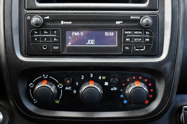 Renault TRAFIC 1.6 DCi T29 L2H1 Comfort Airco | Telefonie | Trekhaak | Imperiaal | Dubbele Schuifdeur