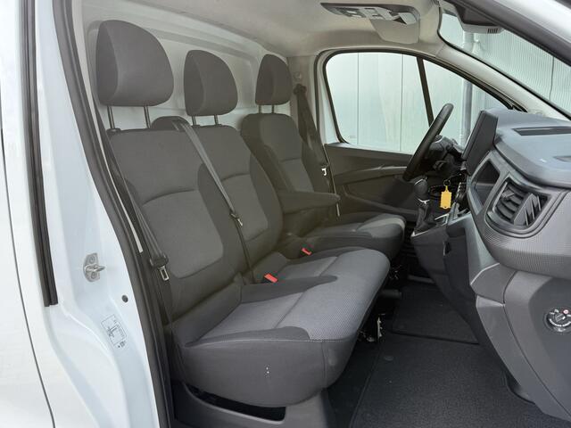 Renault TRAFIC 2.0 DCi 150 PK AUTOMAAT / L2H1 / TREKHAAK / **18.350 km** / AIRCO / CRUISE / CAMERA / 3-ZITS / LED / BLINDSPOT