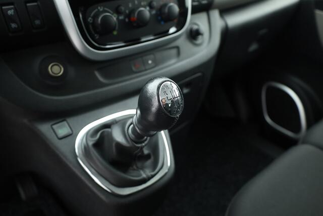 Renault TRAFIC 1.6 dCi Dubb.Cab. | 6 pers. | BPM vrij | Navi | Cruise Control | Airco | PDC+A | Android Auto |