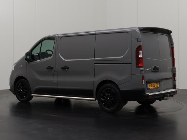 Renault TRAFIC 1.6DCi 145PK Sport | 2xSchuifdeur | Navigatie | Camera | Airco | Cruise | Trekhaak | 3-Zits