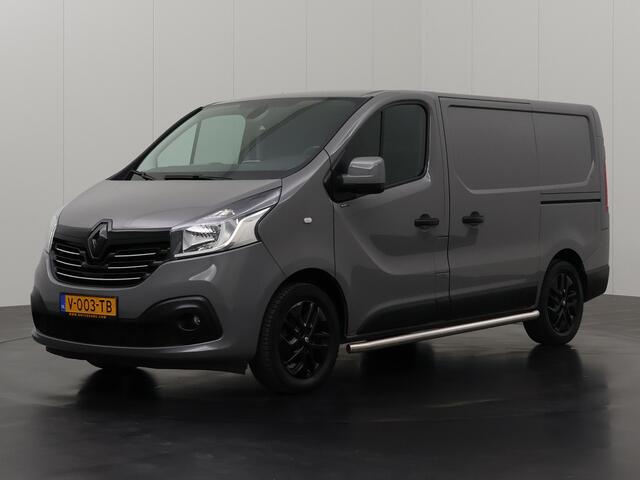 Renault TRAFIC 1.6DCi 145PK Sport | 2xSchuifdeur | Navigatie | Camera | Airco | Cruise | Trekhaak | 3-Zits