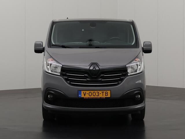 Renault TRAFIC 1.6DCi 145PK Sport | 2xSchuifdeur | Navigatie | Camera | Airco | Cruise | Trekhaak | 3-Zits