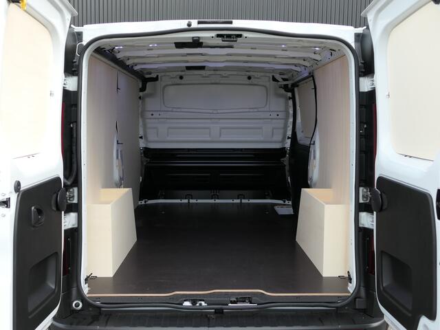 Renault TRAFIC 2.0 dCi 130 T30 L2H1 Comfort - Nieuw! - Betimmering laadruimte - Camera - Keyless entry/start