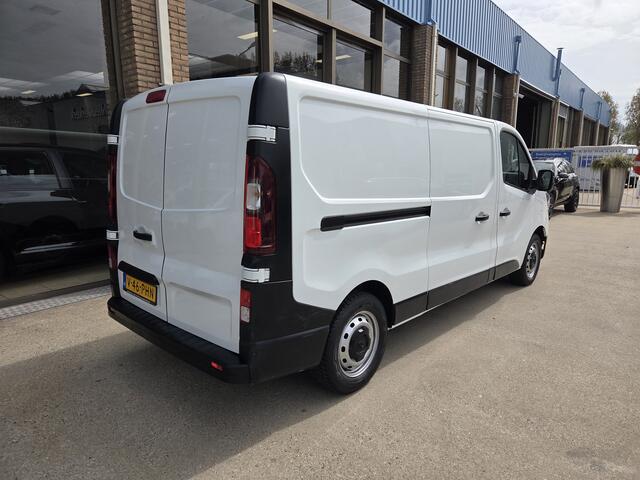 Renault TRAFIC 2.0 dCi 130 Pk L2 Airco Cruise control Parkeersensors
