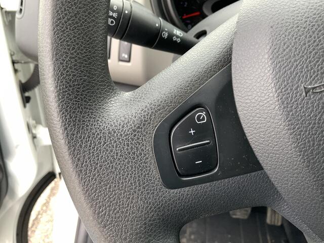 Renault TRAFIC 1.6 dCi T29 L2H1 Koelauto Werkt 100% .Cruise Airco Navi 3 Zits Euro 6 0 graden