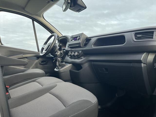 Renault TRAFIC 2.0 dCi E6 150pk Automaat L2 Comfort 3p BPM Vrij! Lease ¤330 p/m, PDC, Led, Airco, Trekhaak, Cruise controle, Onderhoudshistorie aanwezig