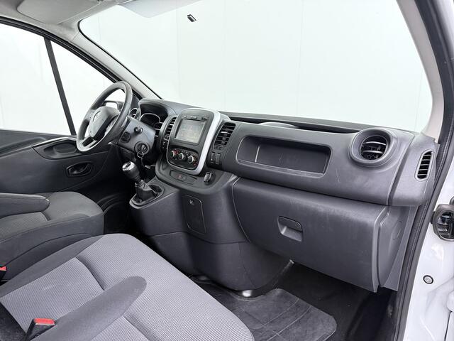 Renault TRAFIC 2.0dCi 120PK T29 L1H1 3-Persoons Navi Euro 6 Apple Carplay Android Auto Cruise Control Pdc Comfort Betonplex Vloer Wandbetimmering Schuifdeur Led Origineel Nederlandse Bus