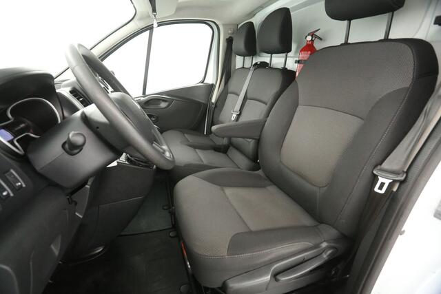 Renault TRAFIC 1.6 dCi L1H1 | Airco | Cruise | 3 Zits | Trekhaak | Parkeersens.
