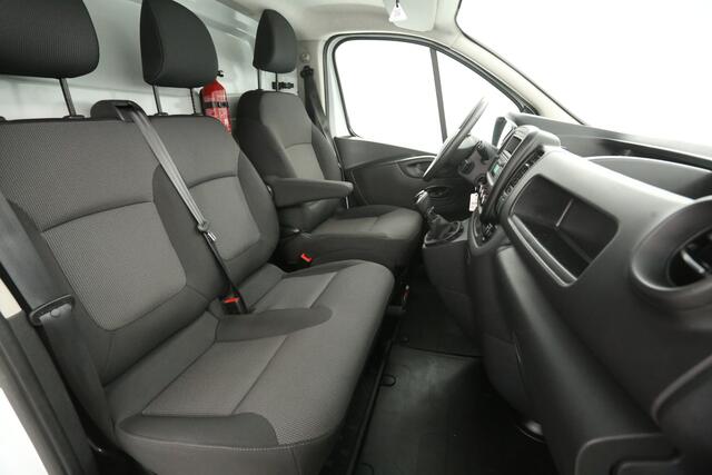 Renault TRAFIC 1.6 dCi L1H1 | Airco | Cruise | 3 Zits | Trekhaak | Parkeersens.