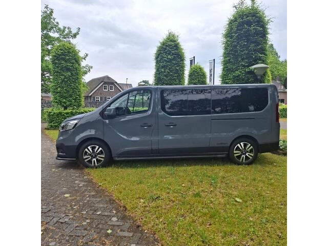 Renault TRAFIC 2.0 Blue dCi EDC 170 T29 L2H1 Extra DC
