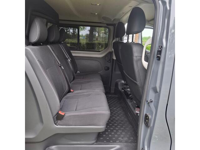 Renault TRAFIC 2.0 Blue dCi EDC 170 T29 L2H1 Extra DC