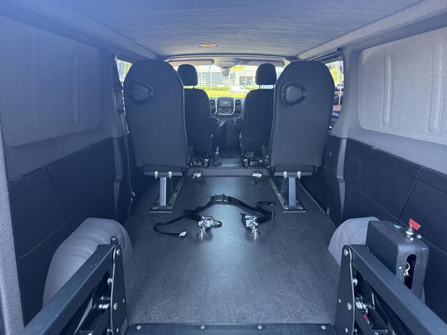 Renault TRAFIC 4+1 Rolstoelbus 1.6 dCi T29 L2H1 Comfort (Zeer nette en mooie uitgevoerde bus met lift!)