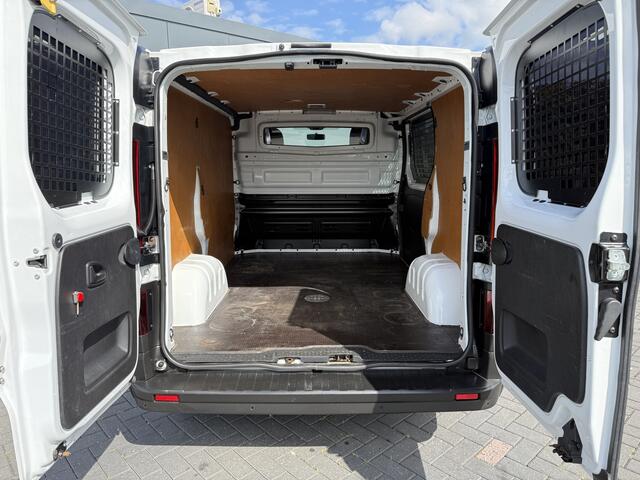 Renault TRAFIC 1.6 dCi / L1H1 / 1e EIGENAAR / AIRCO / CRUISE / NAVI / PARKEERSENSOREN / BLUETOOTH