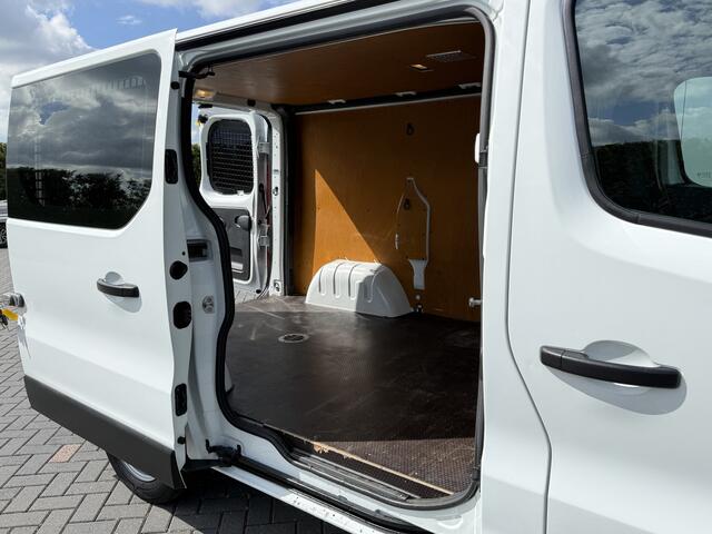 Renault TRAFIC 1.6 dCi / L1H1 / 1e EIGENAAR / AIRCO / CRUISE / NAVI / PARKEERSENSOREN / BLUETOOTH
