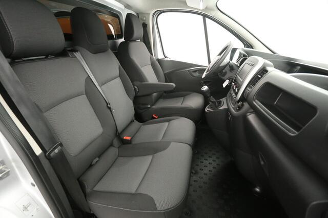 Renault TRAFIC 2.0 dCi T29 L2H1 | Airco | Cruise | 3 Zits | Trekhaak | Carplay | Parkeersens.