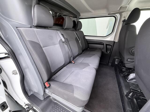 Renault TRAFIC 2.0 dCi 120 T29 L2H1 Dubbele Cabine Trekhaak Camera Navi Ecc Cruise Control Pdc DAB Business Euro 6 Betonplex Vloer Wandbetimmering Regen-Lichtsensor 2.000kg Trekgewicht 1e Eigenaar 5-Persoons