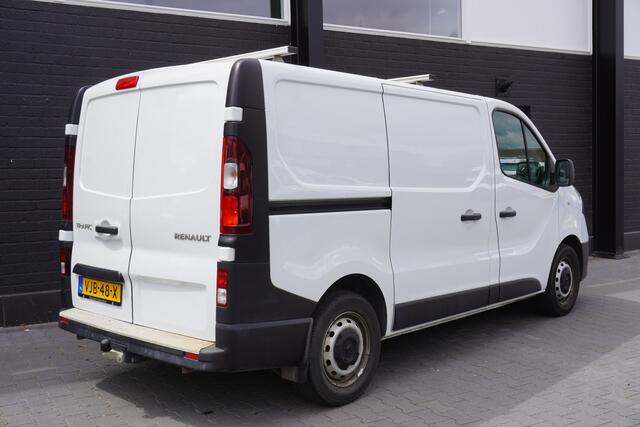 Renault TRAFIC 2.0 dCi 120PK EURO 6 - Airco - Cruise - PDC - ¤11.900,- Excl.