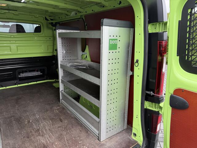 Renault TRAFIC 1.6 dCi / L1H1 / 1e EIG. / BOTT INRICHTING / TREKHAAK / IMPERIAAL / 3-ZITS / AIRCO / CRUISE / NAVI