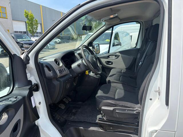 Renault TRAFIC L1H1 120PK EURO6 AIRCO NAVI TREKHAAK